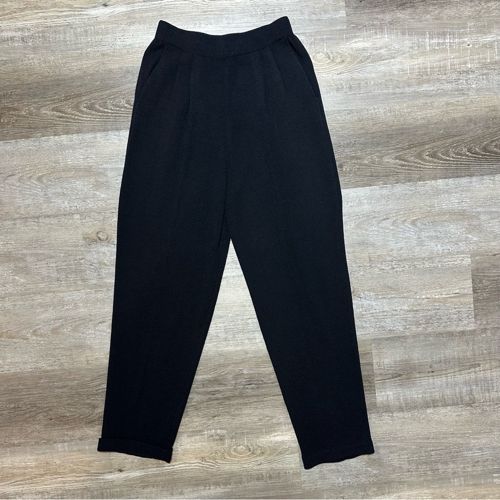 St John Collection black knit pants size 4 EUC